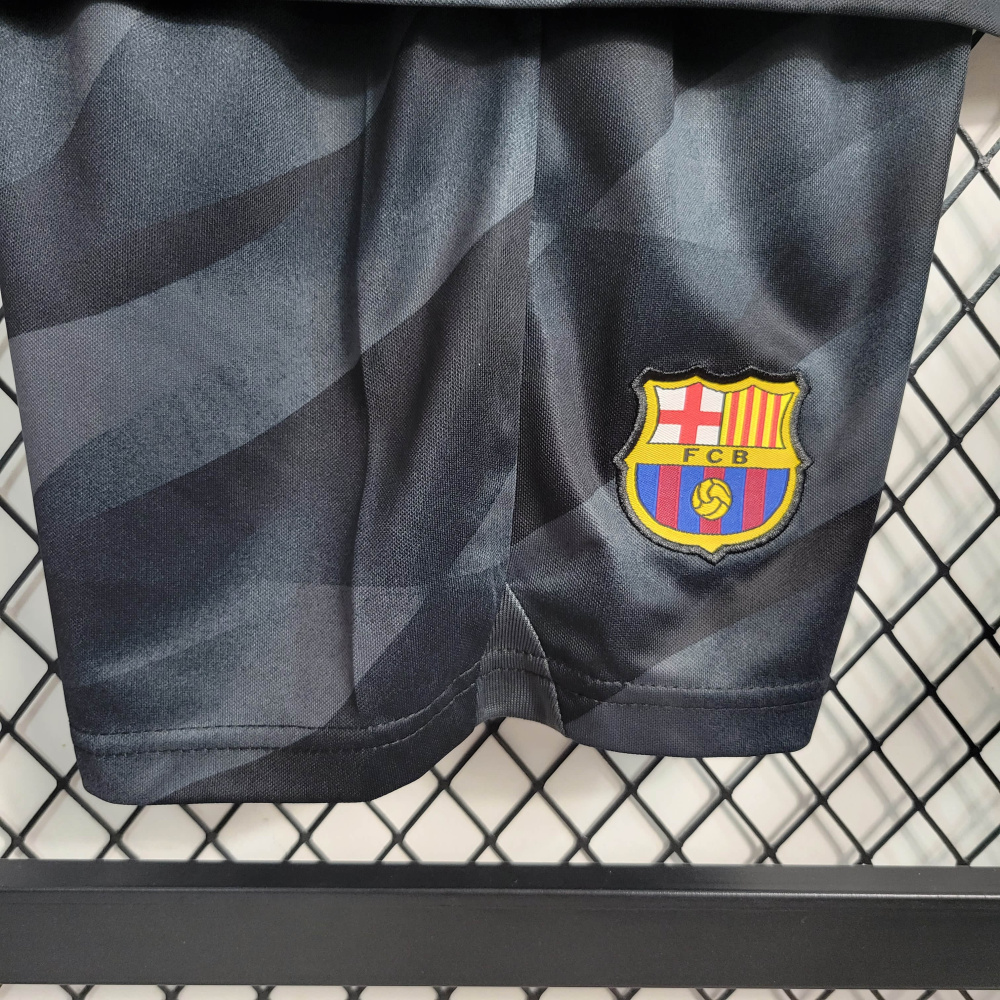 23/24 kids Barcelona black goalkeeper size 16-28