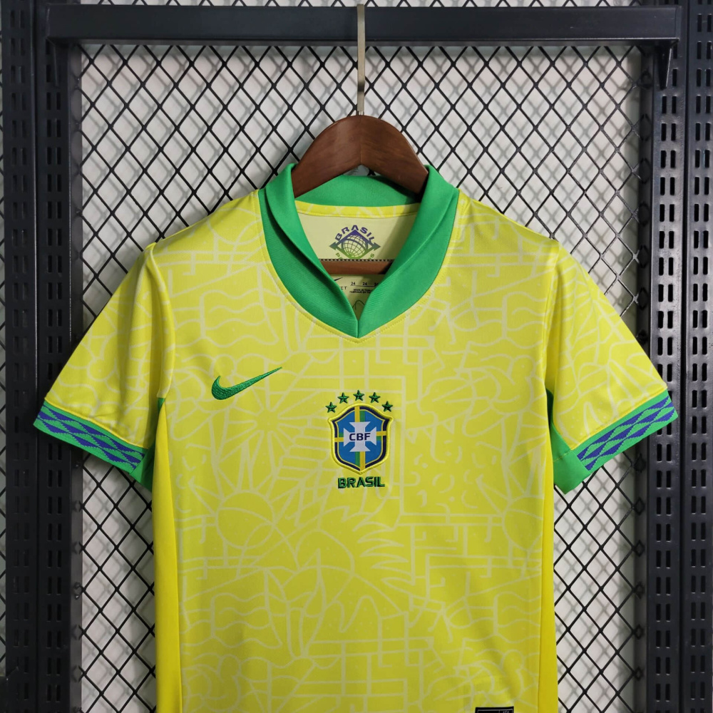 23/24 KIDS Brazil Home Size 16-28