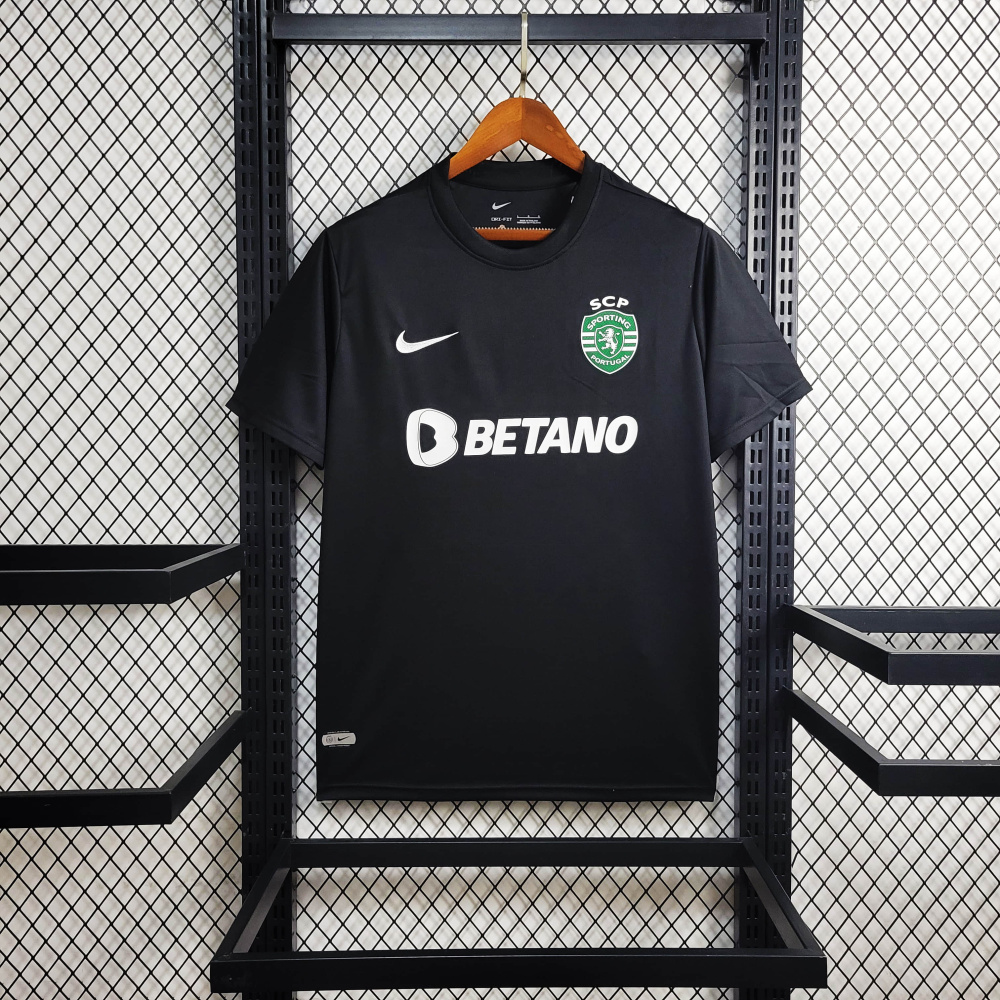 24/25 Sporting Lisbon