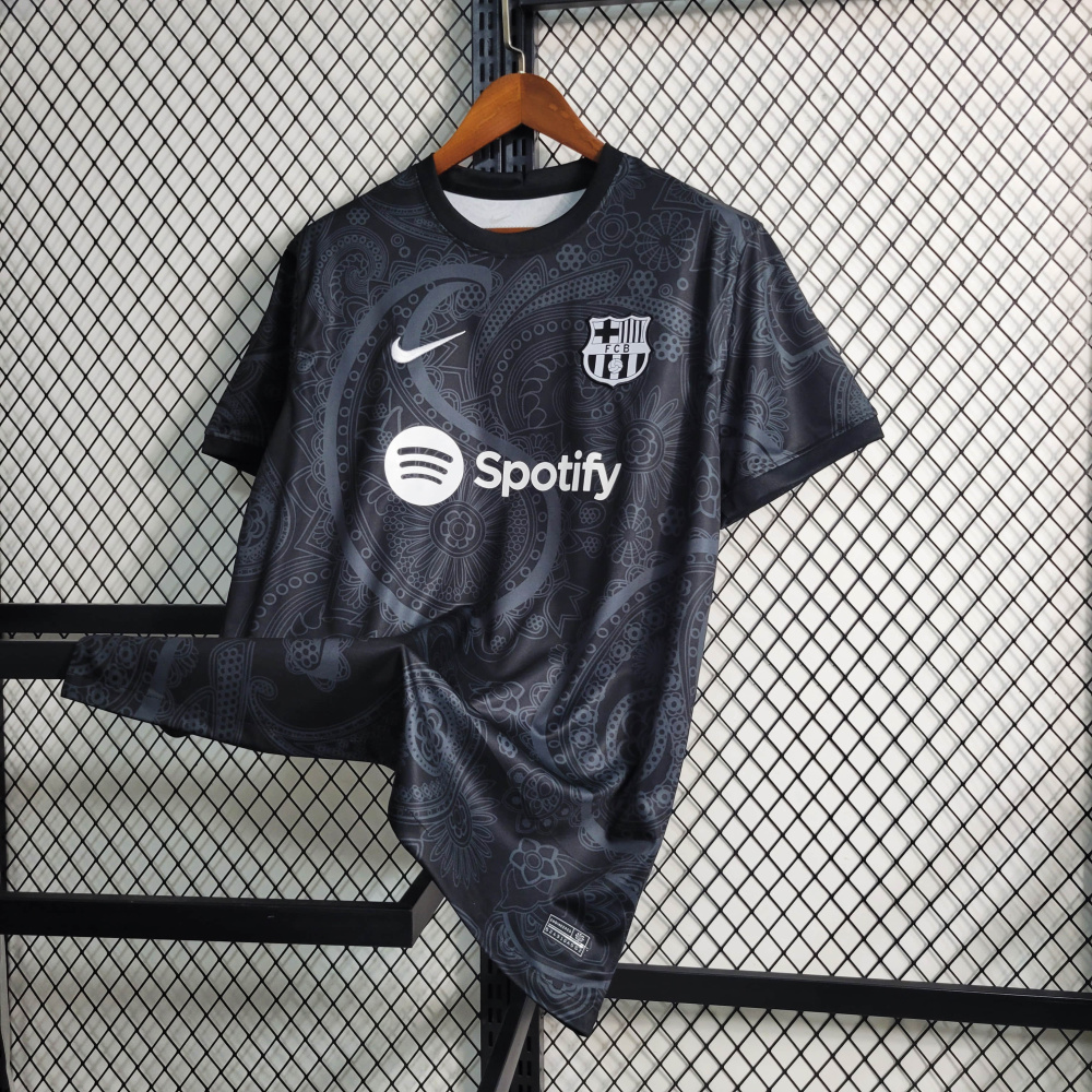 23/24 Barcelona Black Special Edition Size S-XXL