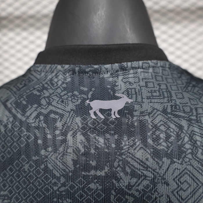 Argentina 24-25 COMMA Messi Black Jersey - Black Version