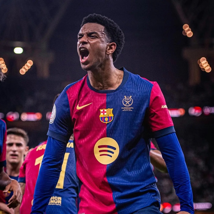 Barcelona 24-25 Supercopa Jersey with Big Logo - Player Version