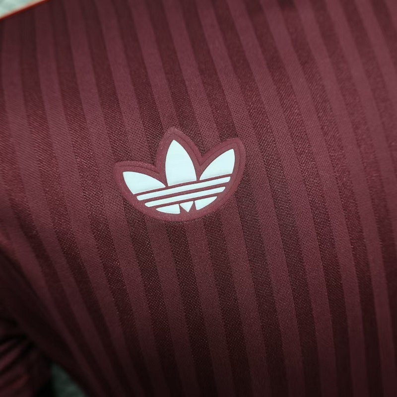 Bayern Munich 2025 Red Icon Retro Jersey - Player Version