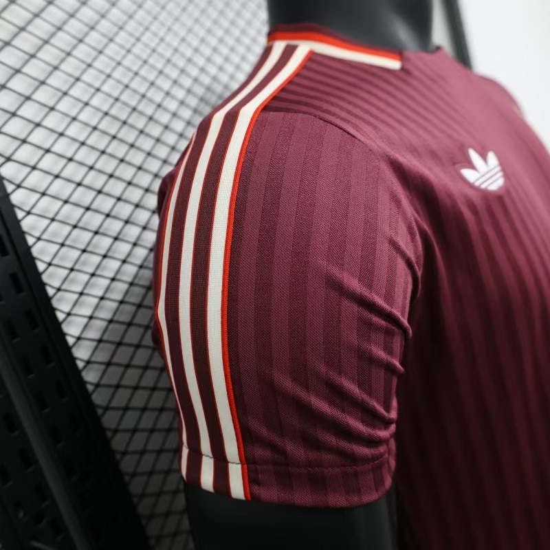 Bayern Munich 2025 Red Icon Retro Jersey - Player Version