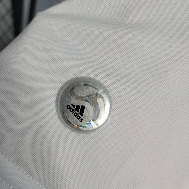 Retro 09/10 Real Madrid Home Size S-XXL