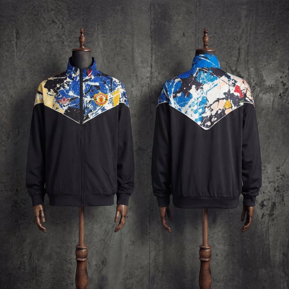 Manchester United co-branded Windbreaker Jacket 2026 New Season Jersey