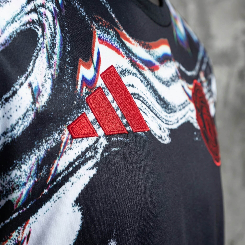 Manchester United 2026 Long-sleeve Pre-Match