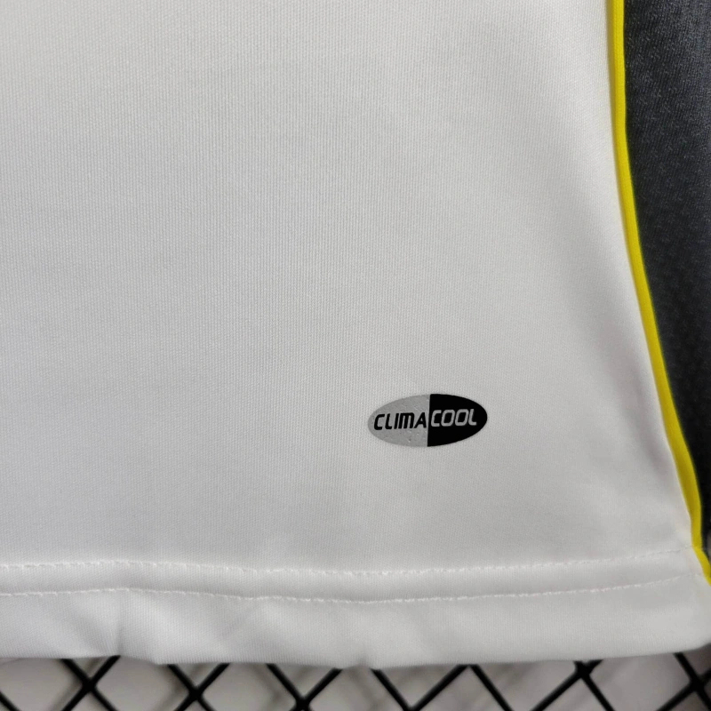 Retro Japan 2006 away Football team shirt Jersey Sports shirt