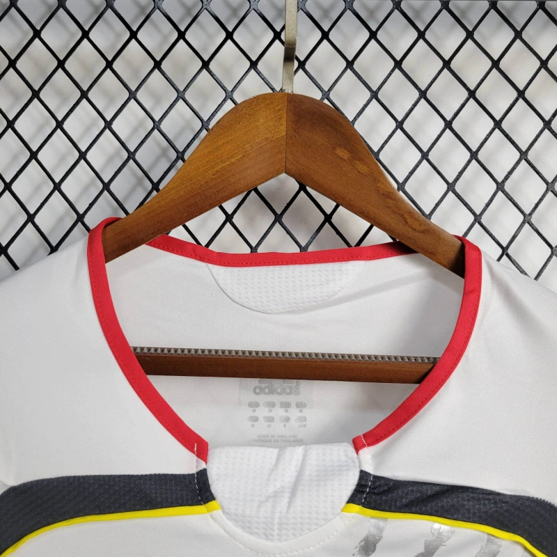 Retro Japan 2006 away Football team shirt Jersey Sports shirt
