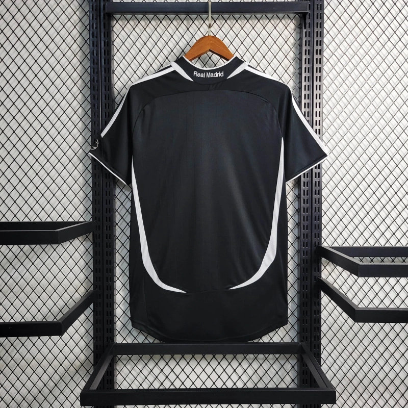 Retro 06/07 Real Madrid Two Guest Size S-XXL