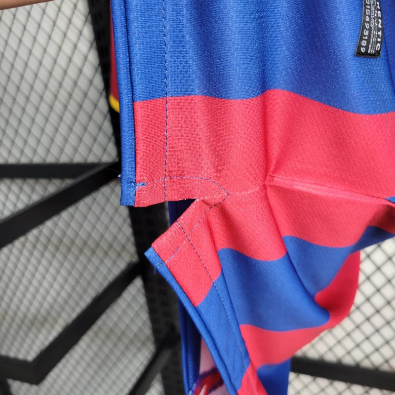 Retro Barcelona 10/11 home S-4XL