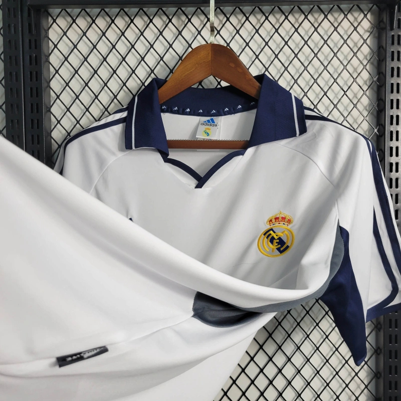 Retro 00/01 Real Madrid Home Size S-XXL