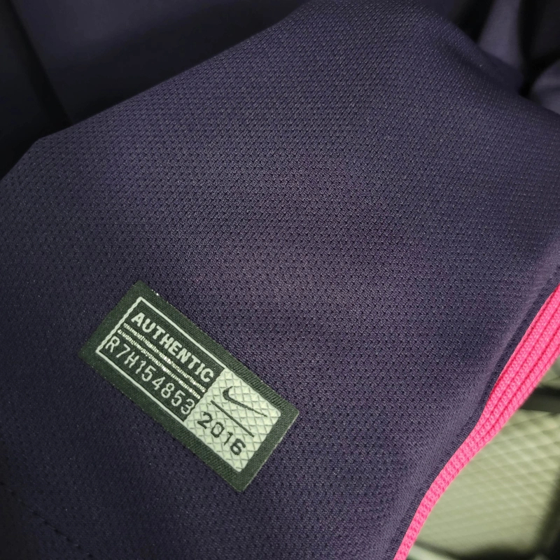 Retro 16/17 Barcelona away size S-XXL