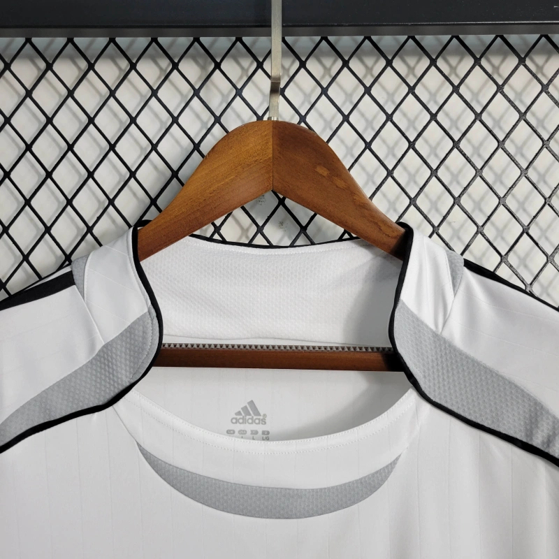 Retro 2006/07 Real Madrid Home Size S-XXL
