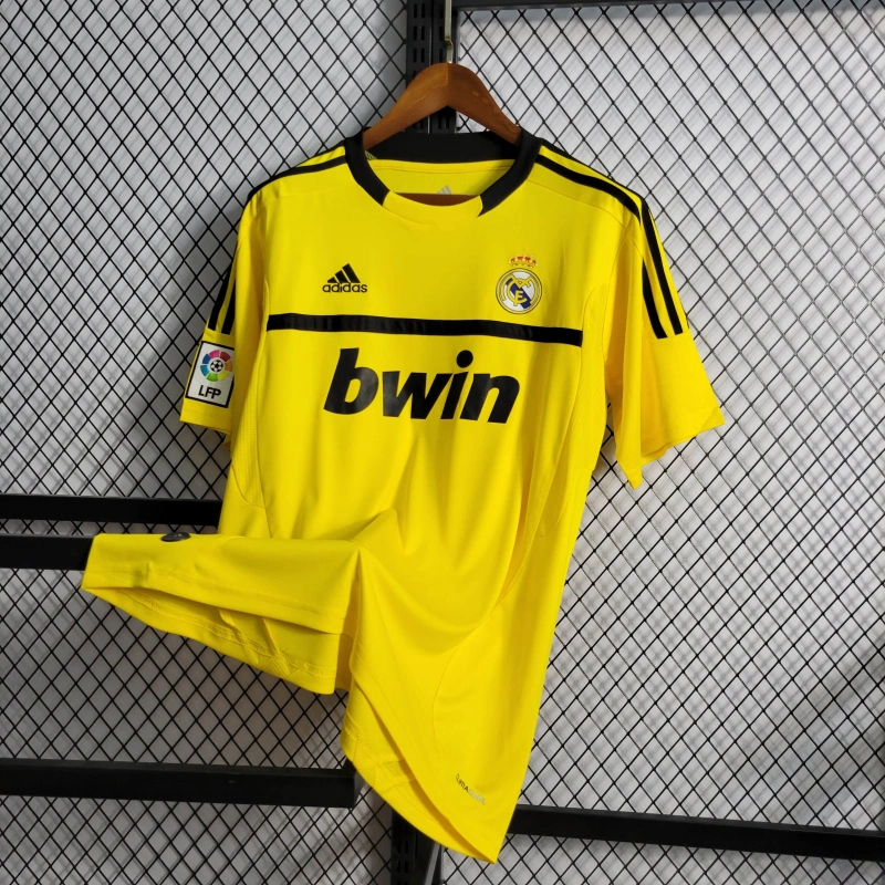 Retro 2011/12 Real Madrid Yellow Goalkeeper Size S-XXL
