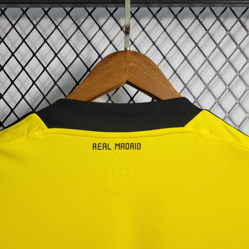 Retro 2011/12 Real Madrid Yellow Goalkeeper Size S-XXL