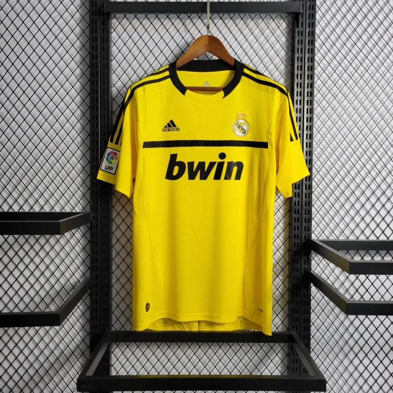 Retro 2011/12 Real Madrid Yellow Goalkeeper Size S-XXL
