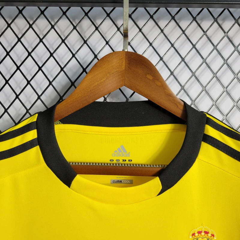 Retro 2011/12 Real Madrid Yellow Goalkeeper Size S-XXL