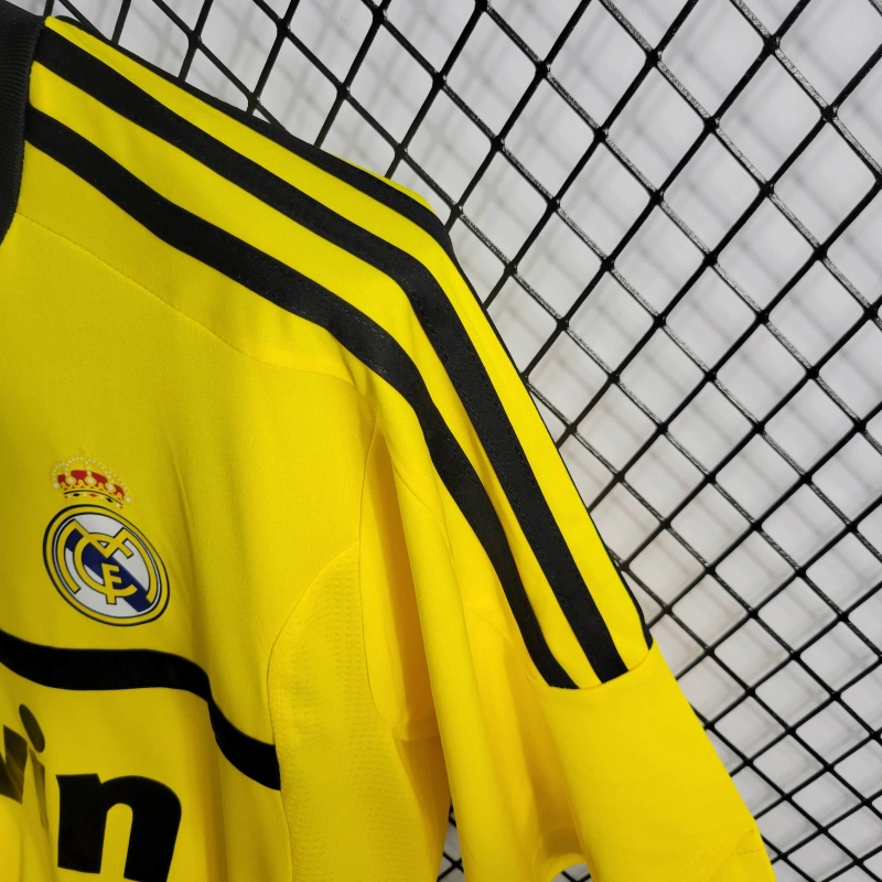 Retro 2011/12 Real Madrid Yellow Goalkeeper Size S-XXL