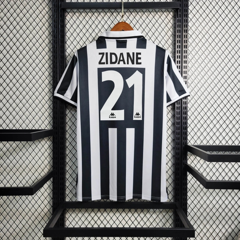 Retro 95/97 Juventus Home