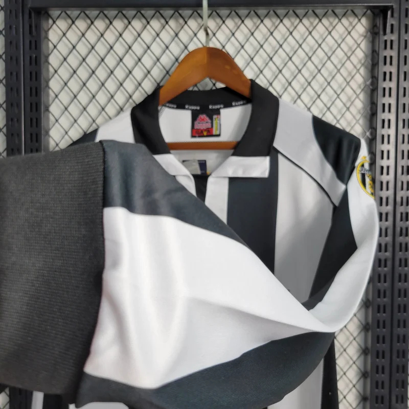 Retro Long Sleeve 1997/98 Juventus Home Size S-XXL