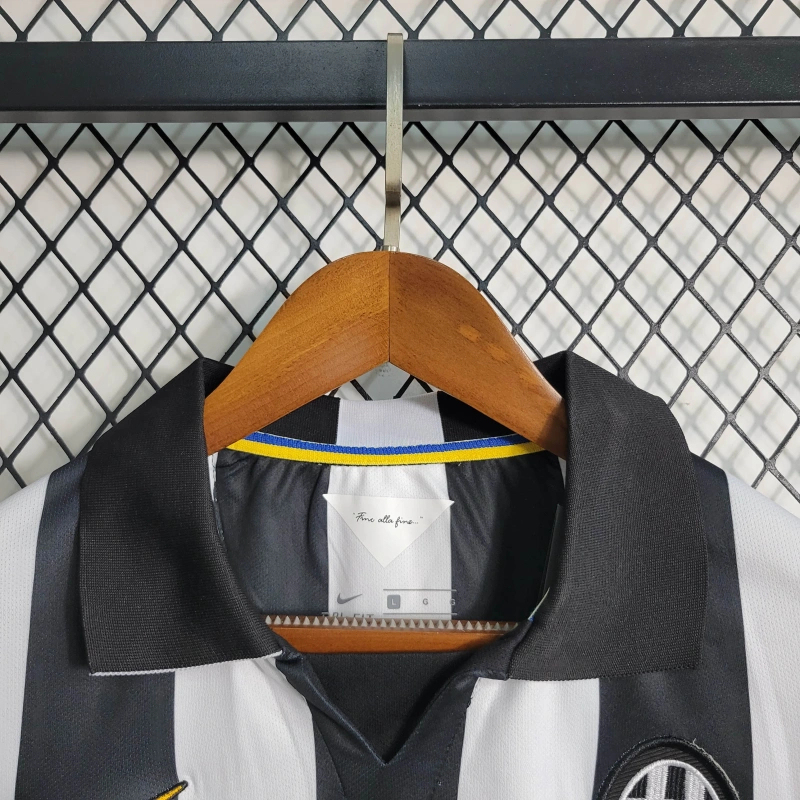 Retro version 2014/2015 Juventus home size S-XXL