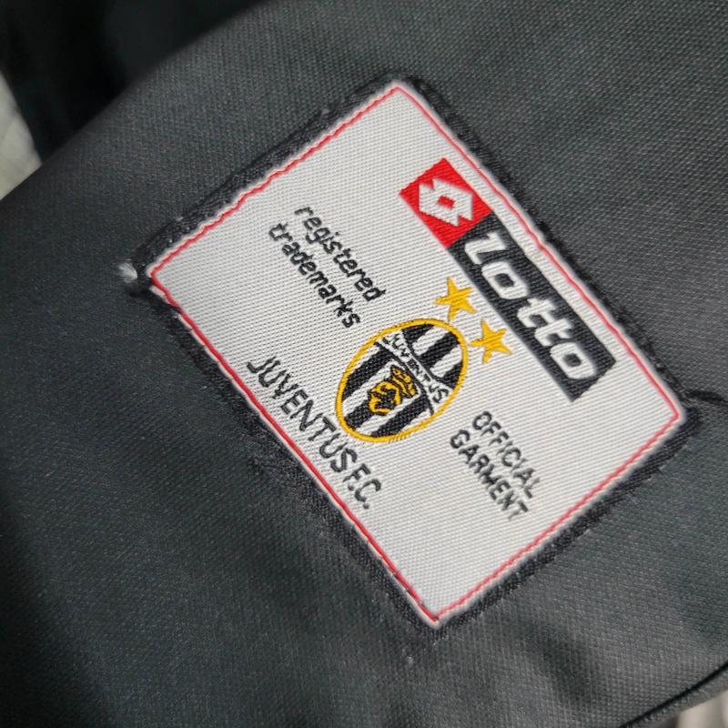 Retro 01/02 Juventus away size S-XXL