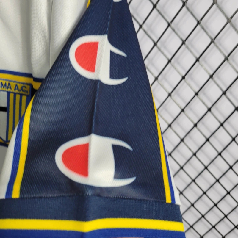 Retro 02/03 Parma away S-XXL