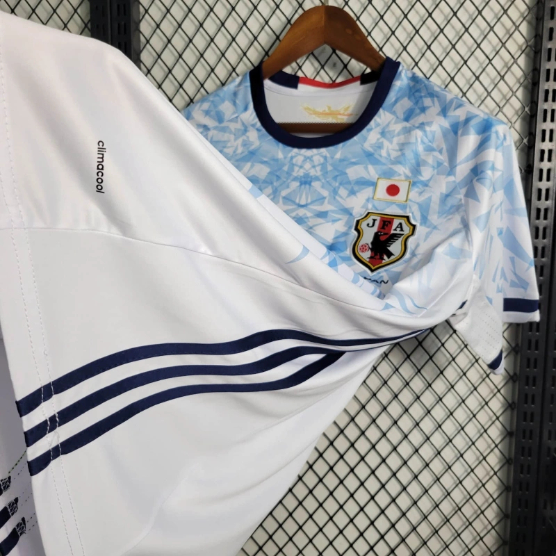 Retro 16/17 Japan away size S-XXL