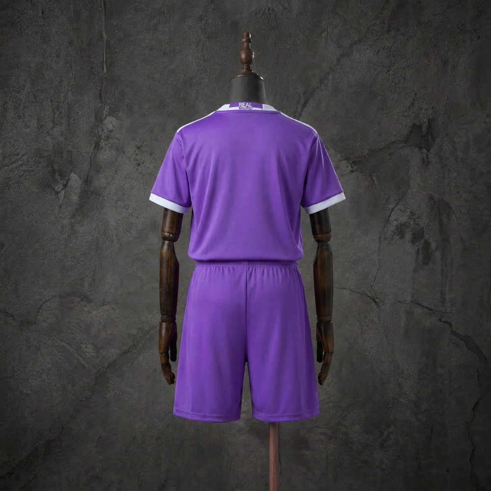 Retro Kids Kit Real Madrid 16-17 Away Jersey Size 16-28