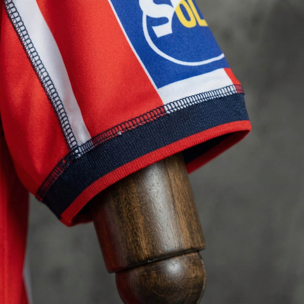 Retro Chivas de Guadalajara Home 02/03 Jersey