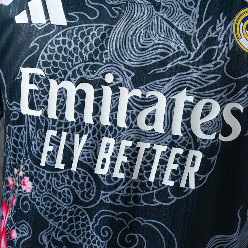 Real Madrid Special Edition - 2025/2026 Black Jersey