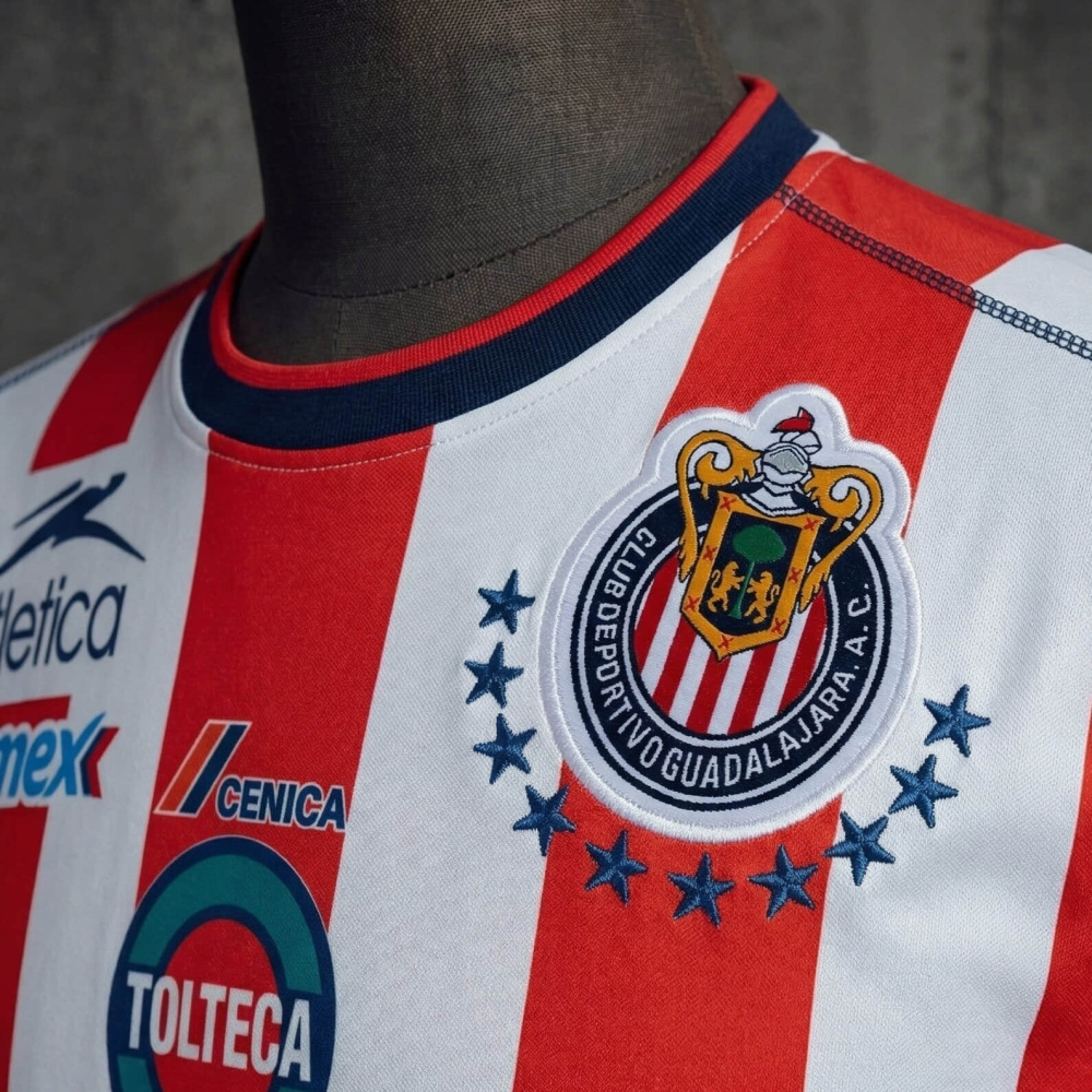 Retro Chivas de Guadalajara Home 02/03 Jersey