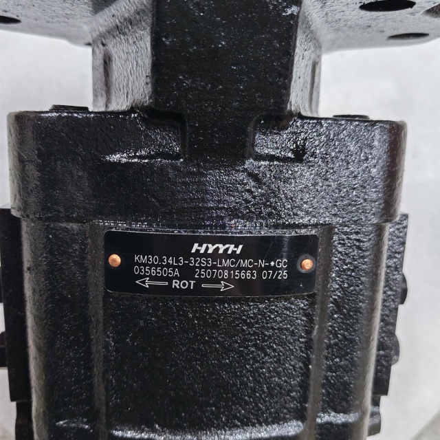 Excavator Hydraulic Fan Pump  Piston Pump part number KM30.34L3 Suitable for  Model LG600/LG500 Excavator,Jiangsu Taiming Hydraulic Technology Co., Ltd.  ,Excavator Hydraulic Fan Pump  Piston Pump part number KM30.34L3 Suitable for  Model LG600/LG500 Excavator