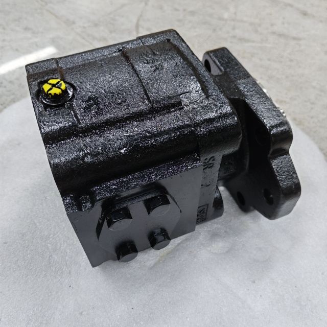 Excavator Hydraulic Fan Pump  Piston Pump part number KM30.34L3 Suitable for  Model LG600/LG500 Excavator,Jiangsu Taiming Hydraulic Technology Co., Ltd.  ,Excavator Hydraulic Fan Pump  Piston Pump part number KM30.34L3 Suitable for  Model LG600/LG500 Excavator