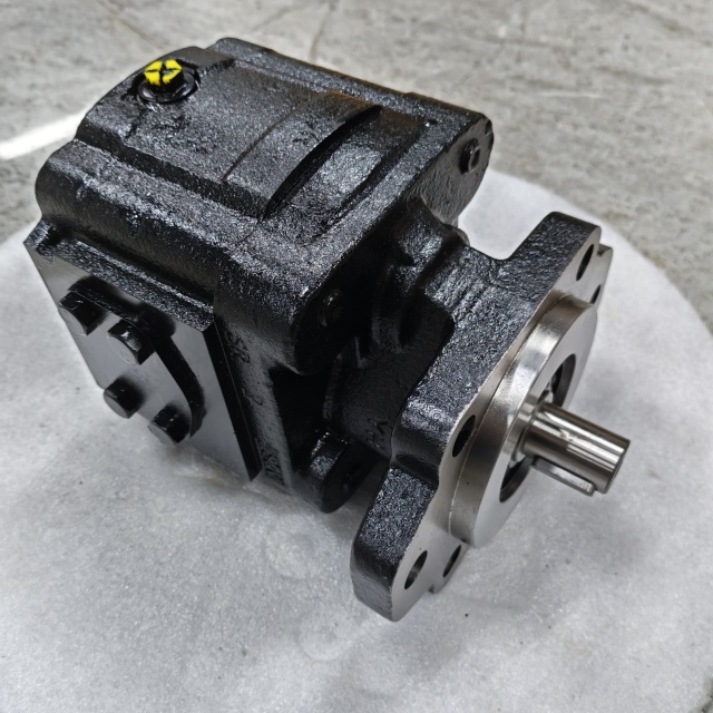 Excavator Hydraulic Fan Pump  Piston Pump part number KM30.34L3 Suitable for  Model LG600/LG500 Excavator,Jiangsu Taiming Hydraulic Technology Co., Ltd.  ,Excavator Hydraulic Fan Pump  Piston Pump part number KM30.34L3 Suitable for  Model LG600/LG500 Excavator