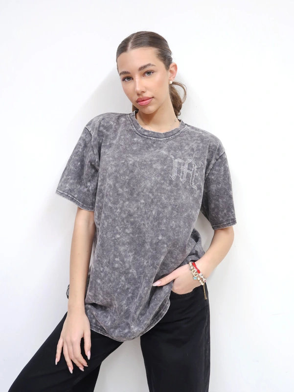 T-shirt casual estiva oversize a spalla cadente con stampa a lettere.