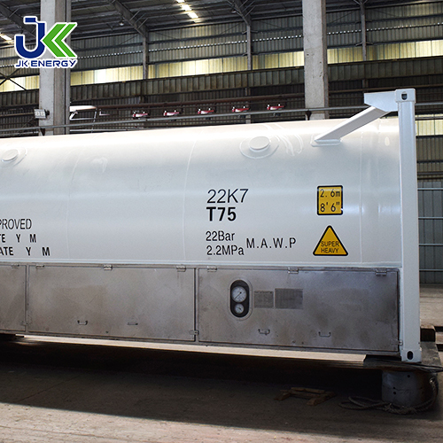 Conteneur-citerne cryogénique T75 de 20 pieds pour LN2/LO2/LAr/LCO2/LN2O/LNG/LC2H4 norme ASME 2,2 MPa