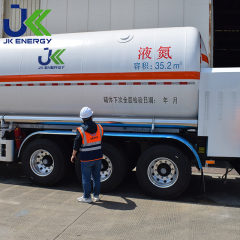 Semi-remorque de transport d'oxygène liquide cryogénique de 28 m3 Citernes cryogéniques