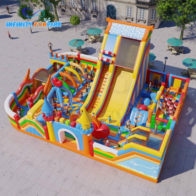 Spectacular Castle Inflatable Theme Park with Towering Slides