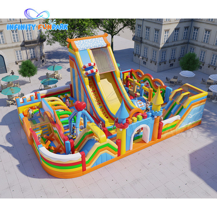 Espectacular parque inflable tem&aacute;tico Castillo con toboganes de gran altura