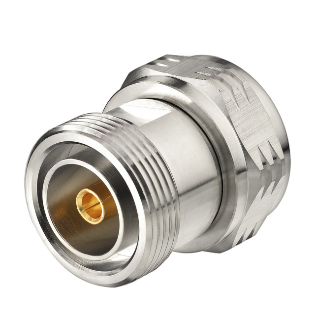 7/16 Jack Female to 7/16 Plug Male Adapter Straight