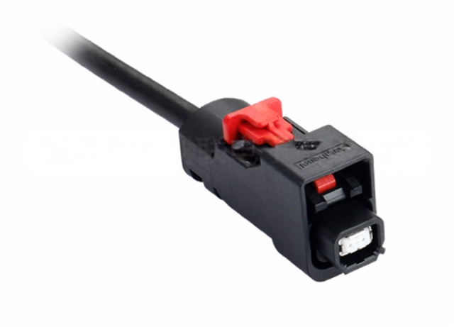 Single cavity female Ethernet harness