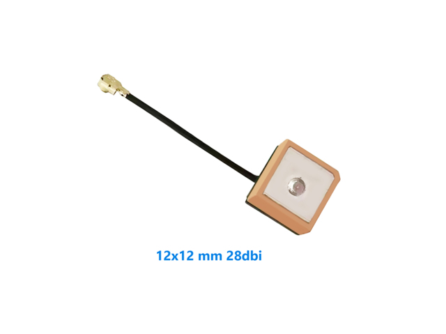 Inbuilt 12x12mm active GPS ceramic antenna 18dBi