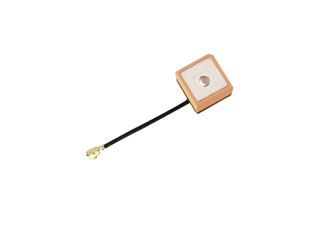 Inbuilt 12x12mm active GPS ceramic antenna 18dBi