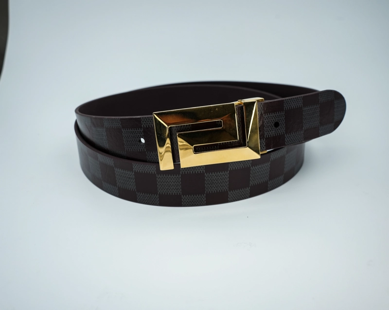 Board buckle01