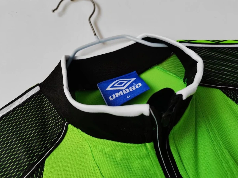 Camisa Manchester United Goleiro 1998/99 Retrô Manga Longa