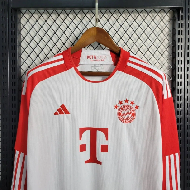 Camisa Bayern de Munique I 2023/24 Versão Tailandesa Manga Longa