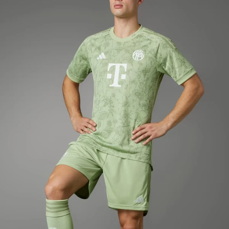 Camisa Bayern de Munique 2023/24
