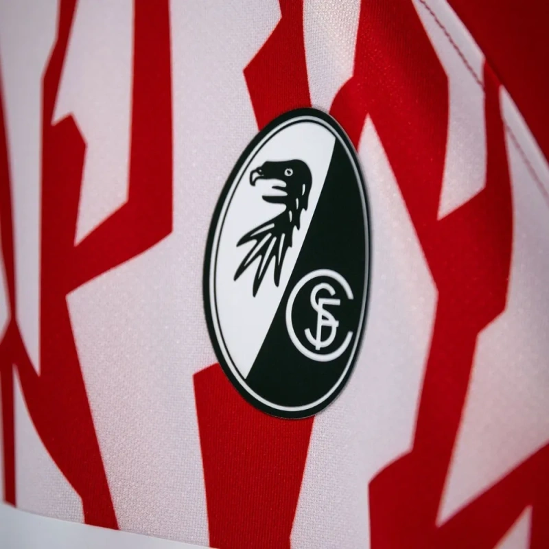 Camisa SC Freiburg I 2023/2024 Versão Tailandesa